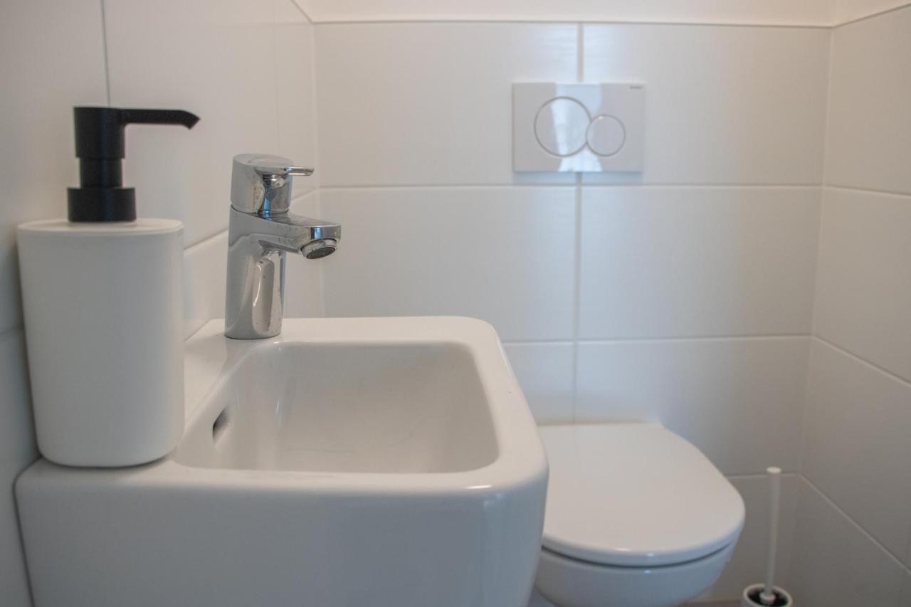 Flat2Go Modern Apartments - Harmony Of City And Nature Відень Екстер'єр фото