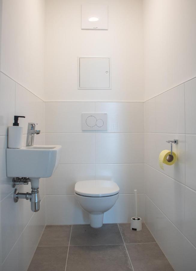 Flat2Go Modern Apartments - Harmony Of City And Nature Відень Екстер'єр фото