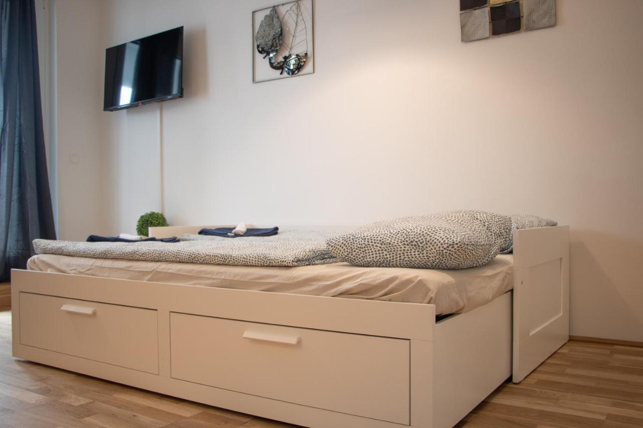 Flat2Go Modern Apartments - Harmony Of City And Nature Відень Екстер'єр фото